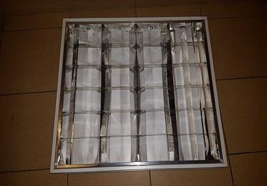 CSVT  4LED T8 61559580 opal-sand IP20  G13  